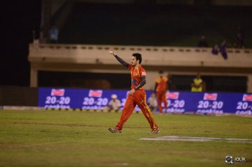 CCL 5 Telugu Warriors vs Bengal Tigers Match Photos